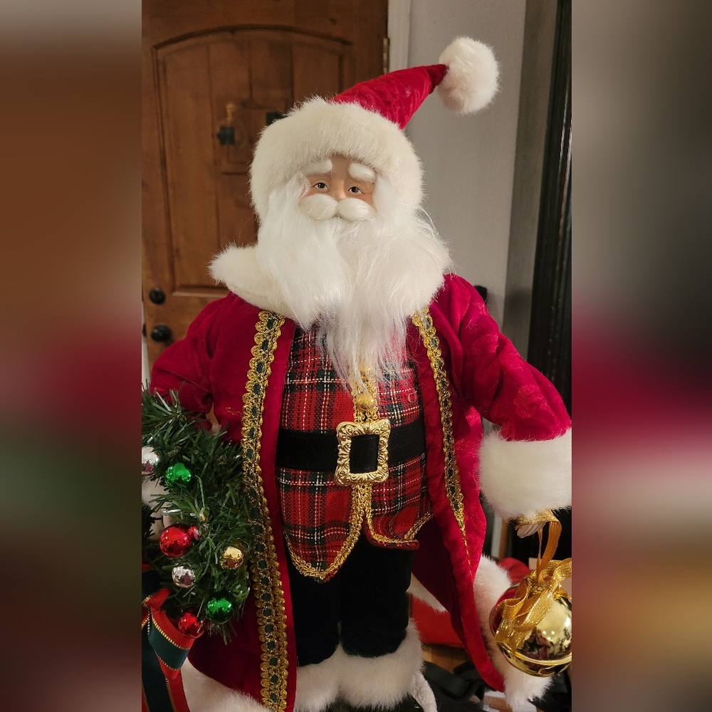 Neiman Marcus Exclusive Santa